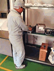 釜投入前の原料照合